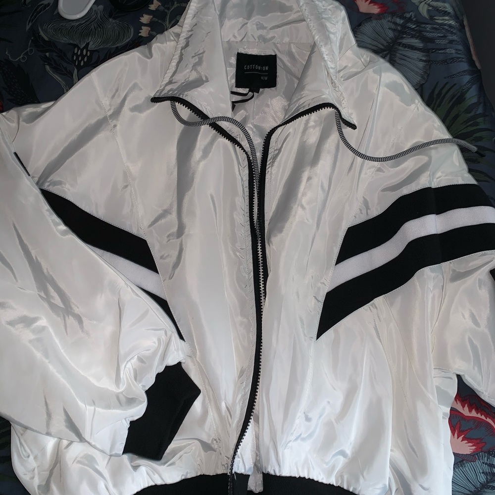 Mia Ribbed Spray Jacket